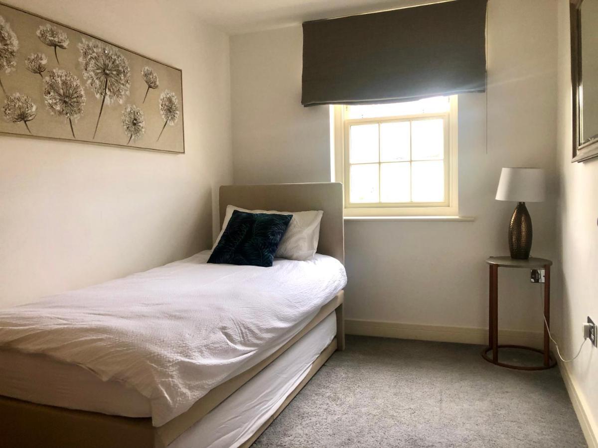 Quarry House Apartamento Stamford Exterior foto